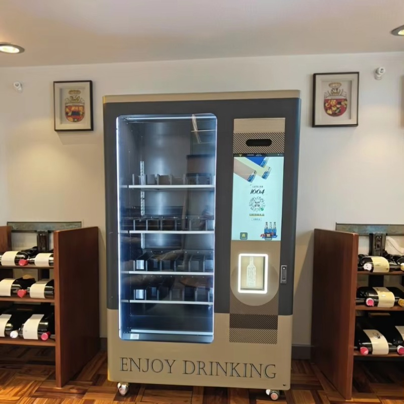 Умный торговый автомат с лифто – обзор и цена Wine With Beer