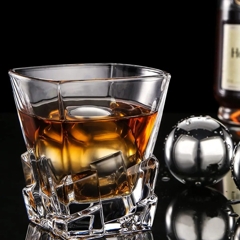 Многоразовые металлические куб – обзор и цена Whiskey Stone Set